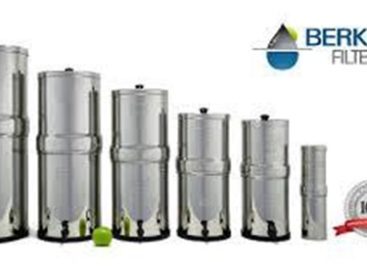 How does a Berkey water filtration work?