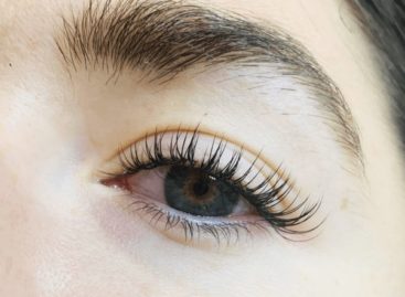 Stop The Mascara Season: Pave The Way For The Eyelash Extension Treatment